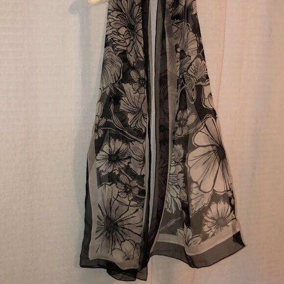 Brighton “Black, White & Always Right” Scarf 100% Silk Floral Sheer Multi-Way - Picture 3 of 8
